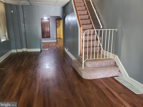 319 Engle St, Chester PA 19013-2509 exterior