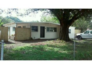 1714 Darlington Dr, Tampa FL  33619-5712 exterior