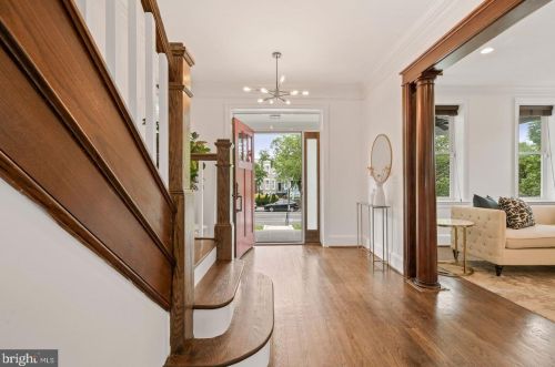 1533 Capitol St, Washington DC  20003-1508 exterior