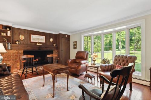 2195 Terwood Rd, Huntingdon Valley PA 19006-5509 exterior