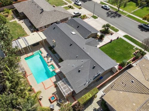 743 El Mirador Dr, Fullerton, CA 92835-1820