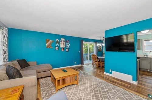 602 4 St, Duluth MN 55810-1719 exterior