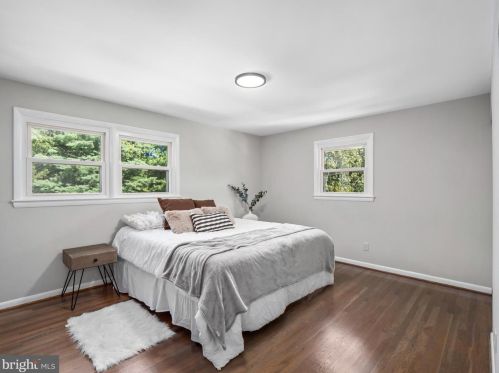 11839 Enid Dr, Rockville MD 20854-3454 exterior