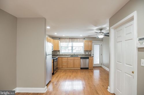 1524 Iseminger St, Philadelphia PA  19147-6216 exterior