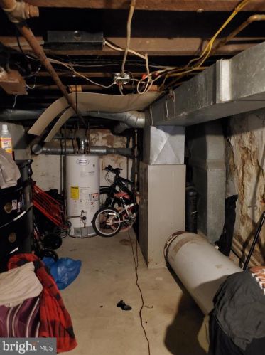 2632 Marshall St, Philadelphia PA 19148-4611 exterior