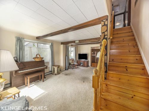 870 Norton Ave, Meskegon MI 49441-4284 exterior