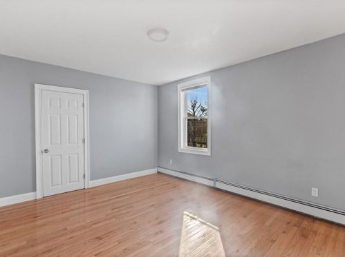 47 Luna St, Providence RI 02904-2478 exterior