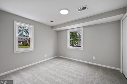 10700 Huntwood Dr, Silver Spring MD  20901-1524 exterior