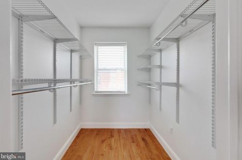 1435 Dickinson St, Philadelphia PA  19146-4841 exterior