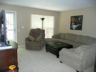 2509 Sheridan Dr, Champaign IL  61821-4737 exterior