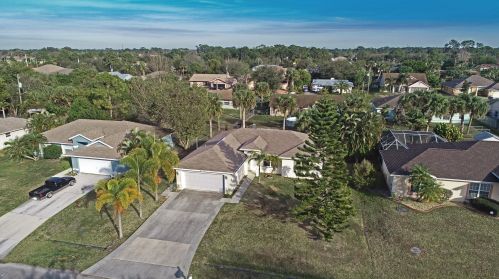 2537 Deckard St, Fort Pierce, FL 34953-2506