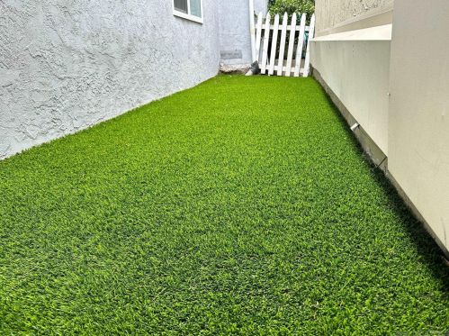 2025 Garnet Ave, San Diego CA 92109-3525 exterior