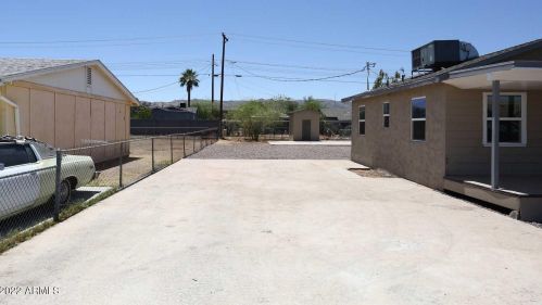 2727 Atlanta Ave, Phoenix AZ 85040-2710 exterior