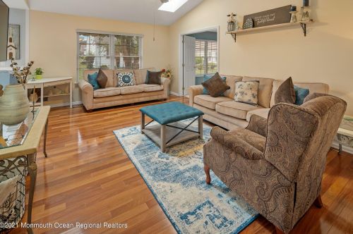 2 Abercorn Ct, Jackson Twp NJ  08527-3965 exterior