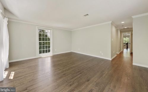 10028 Avenel Farm Dr, Rockville MD  20854-5412 exterior