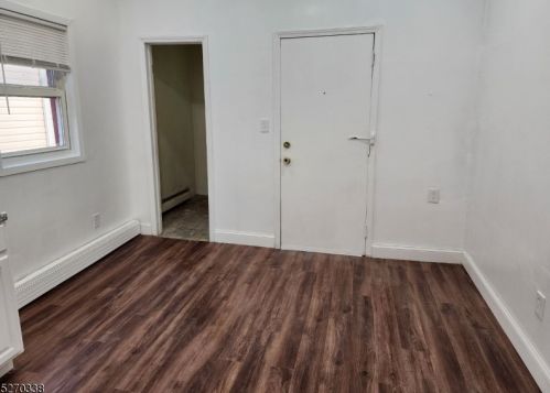 125 9th St, Newark NJ  07107-1424 exterior