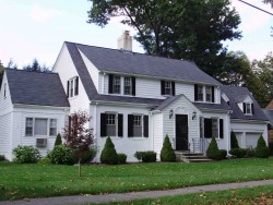 55 Wauwinet Rd, Newton, MA 02465-2923