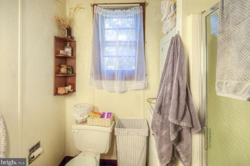 412 Delaware St, New Castle DE 19720-5045 exterior