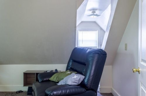 48 Pleasant St, Ware MA 01082-1217 exterior