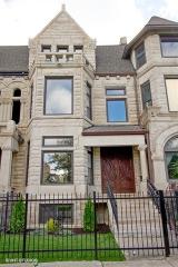 4241 King Dr, Chicago IL  60637-1214 exterior