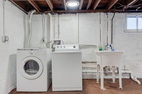 1403 2 Ave, Broadview IL 60153-2212 exterior