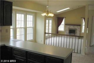 9711 Days Farm Dr, Vienna VA  22182-7304 exterior