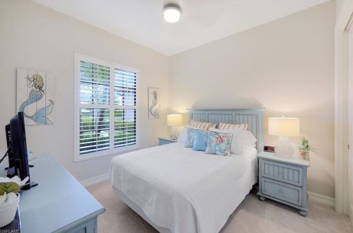 6644 Roma Way, Naples FL 34113-1722 exterior