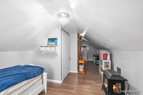 1131 Seneca St, Wyoming MI exterior