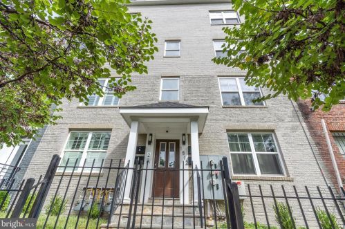 1512 F St, Washington DC  20002-4529 exterior