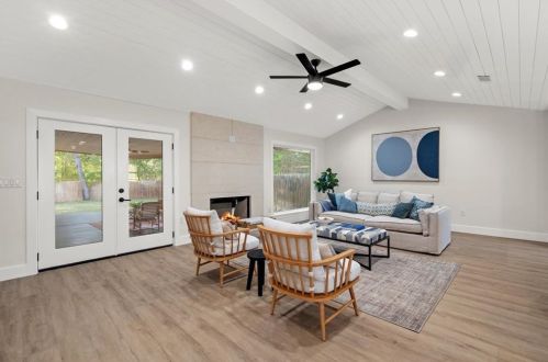 5006 Buffalo Pass, Austin TX 78745-2832 exterior