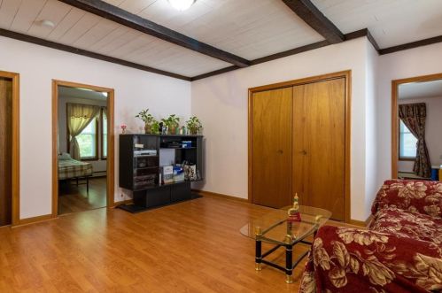 402 Cumberland Hill Rd, Woonsocket RI 02895-4820 exterior