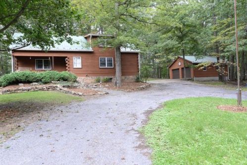 8123 Shively Rd, Huntingdon, PA 16652-3212