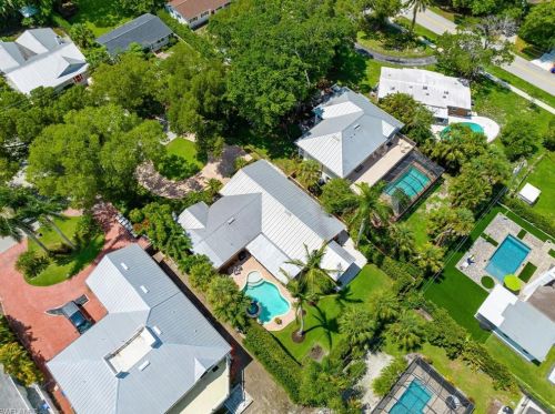 1233 12 Ave, Naples FL 34120-3485 exterior