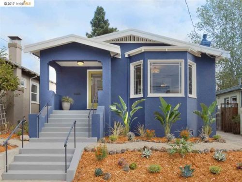 1413 Holly St, Berkeley, CA 94703-1034