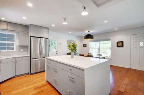 1229 Corona Dr, Austin TX 78723-2511 exterior