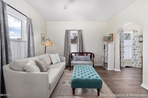 522 Bridge St, Belding MI  48809-1208 exterior