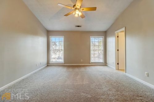 808 Stonemill Mnr, Lithonia GA 30058-8230 exterior