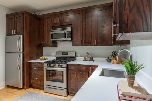 2648 Wayne Ave, Chicago IL 60614-3118 exterior