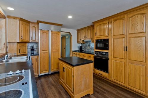 315 Winton St, Springfield MA  01118-1257 exterior