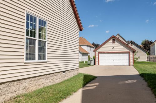 1734 22 St, Milwaukee WI 53215-4407 exterior