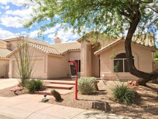 1426 Mountain Sky Ave, Phoenix AZ  85045-1953 exterior