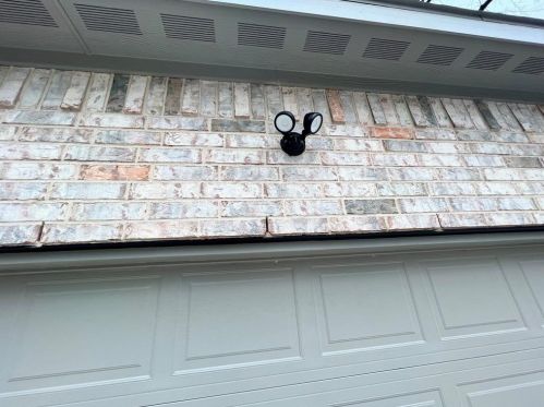 4221 Cardinal Dr, Dallas TX 75216-5819 exterior