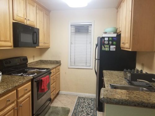 21 Monte Verano Ct, San Jose CA 95116-2661 exterior