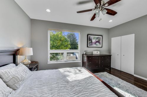 2100 Bingham St, Chicago IL 60647-4033 exterior