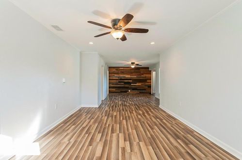 11021 Cactus Ln, Dallas TX 75238-3701 exterior