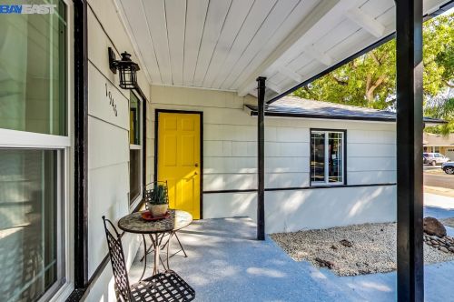 1946 6th St, Concord CA  94519-2216 exterior