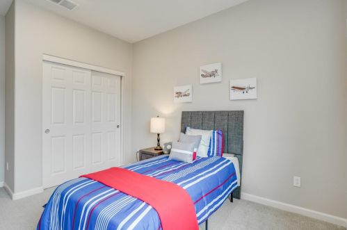 1136 California Cir, Milpitas CA 95035-3019 exterior