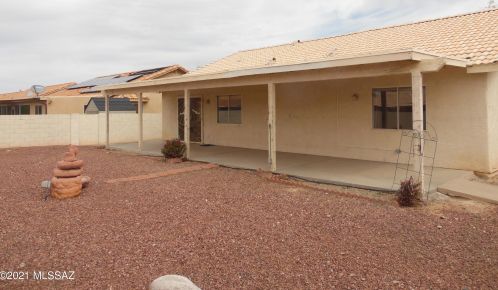 9692 Paseo Del Tornasol, Tucson AZ 85747-5033 exterior