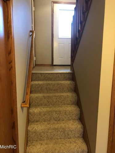 450 Macomb Ave, Grand Rapids MI 49534-3549 exterior