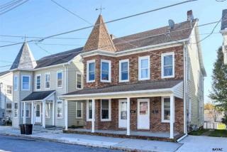 145 Lumber St, Littlestown, PA 17340-1625